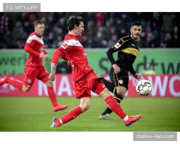 亚特兰大革新进攻战术,球队表现显著回升 亚特兰大革新进攻战术,球队表现显著回升