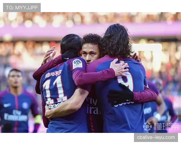 奥布拉克激情庆祝动作彰显团队精神,激励全队士气 奥布拉克激情庆祝动作彰显团队精神,激励全队士气