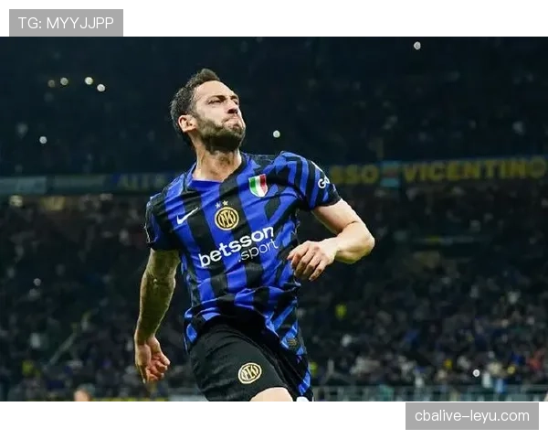 恰尔汗奥卢职业生涯展望:中场核心持续提升,竞争力增强 恰尔汗奥卢职业生涯展望:中场核心持续提升,竞争力增强