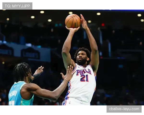 恩比德低位单打效率领跑联盟，改变76人进攻结构